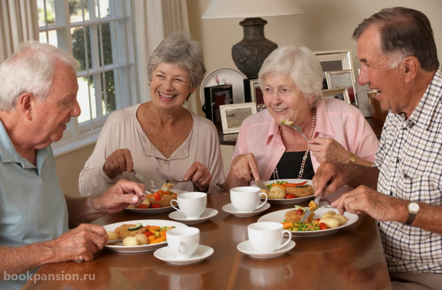 Что едят в доме престарелых?