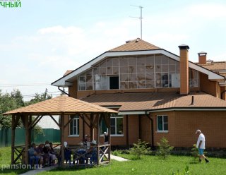 Пансионат Нескучный сад в Десёновском