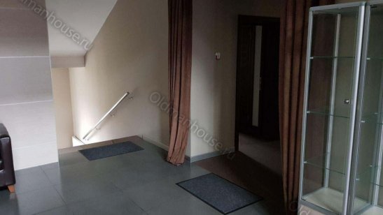 Oldman House фото