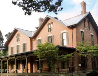 Частный дом престарелых «Ярославский» Забота и Уход